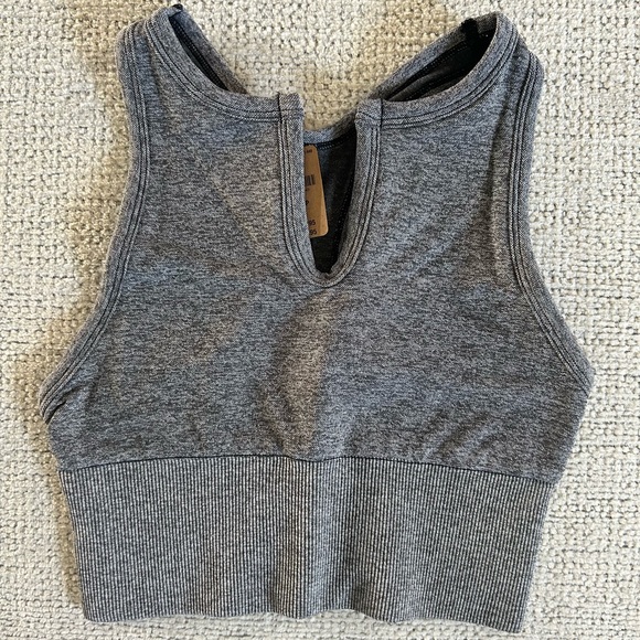 Victoria’s Secret Pink Split Neck Sports Bra-Marble Blk-Sz.XS NWT🖤 - Picture 4 of 6